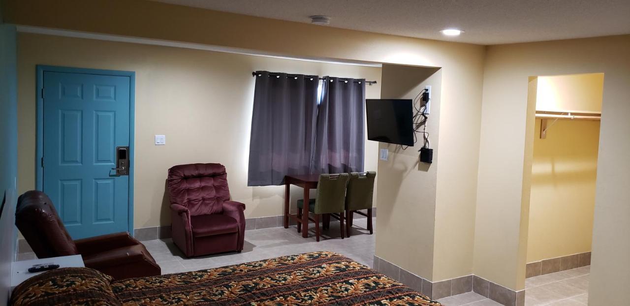 Westernaire Motel Меса Екстериор снимка