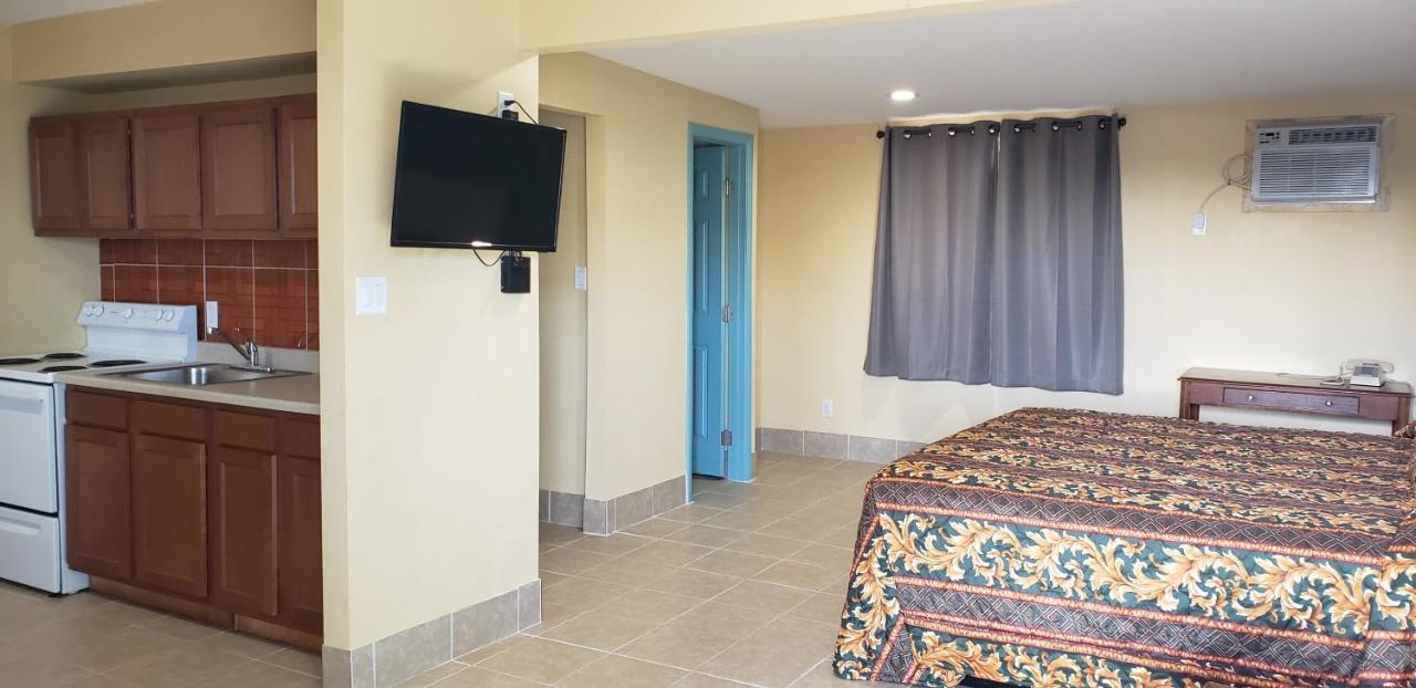 Westernaire Motel Меса Екстериор снимка